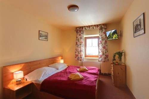 www.hotel-zelenydum.cz