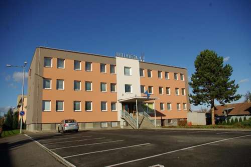 www.hvezdahotel.cz