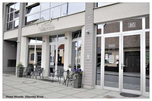 www.hotelmonde.cz