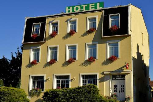 www.hotelflorian.cz