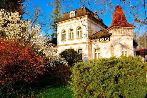 www.hotelzamecek.cz