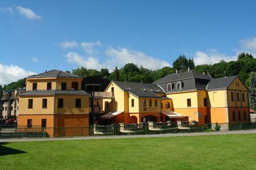 www.hotelstrelnice.cz