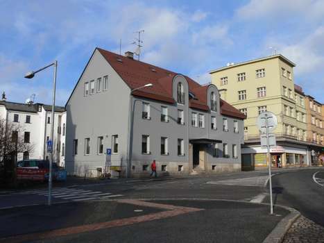 www.hotelnabaste.cz
