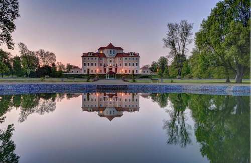 www.zamek-liblice.cz