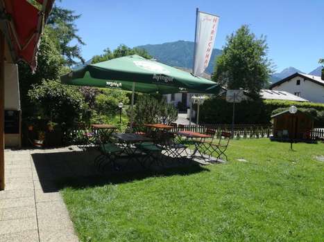 www.hirschhaus-ruhpolding.de