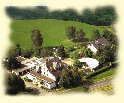 www.hotel-waldschloss.de