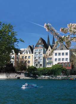 www.hotel-roemerhafen.de