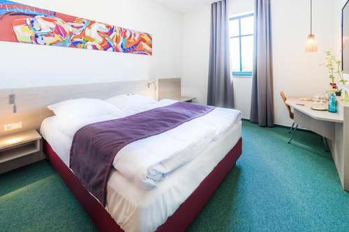 www.hotel-cloppenburg.de