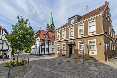 www.hotel-alt-westerholt.de