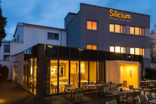 www.hotel-silicium.de