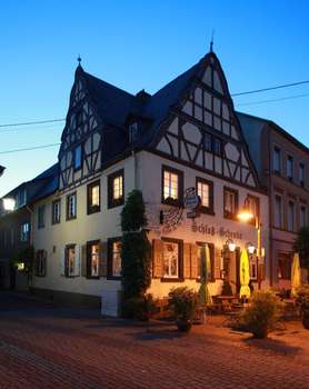 www.schloss-schenke-engers.de