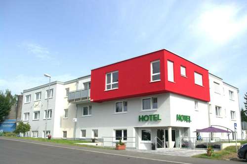 www.hotel-beuss.de
