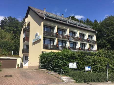 www.hotel-frohnau.eu