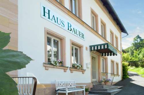 www.hotel-bauer-berneck.de
