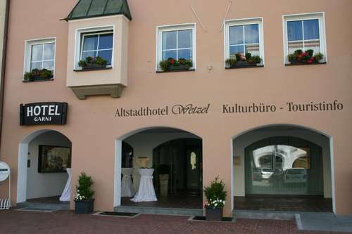 www.altstadthotel-wetzel.de