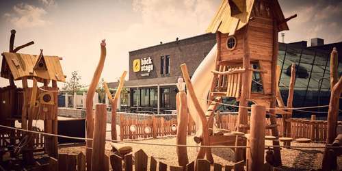 www.baeck-stage.de