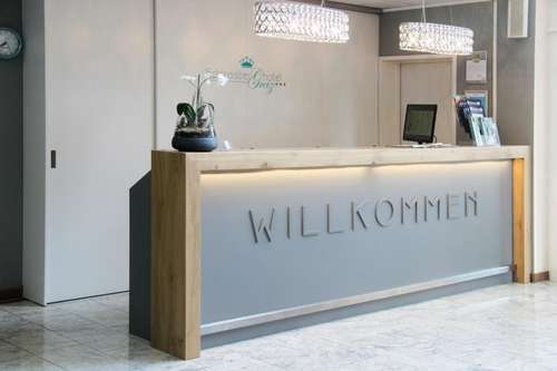 www.schlossberghotel-greiz.de