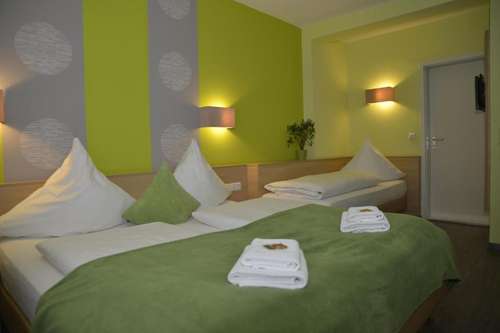 www.hotelpoppular.de