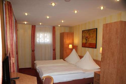 www.hotel-altes-rathaus.de