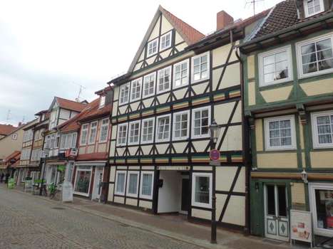 www.hotel-zur-altstadt.com