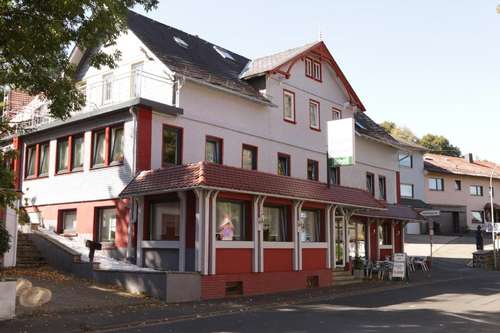 www.hotel-ristorante-aetna.de