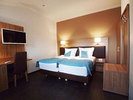 www.sporthotel-dorum.de