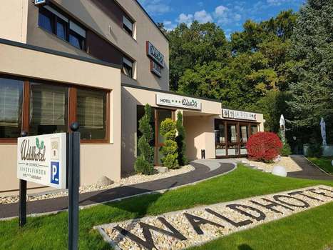www.waldhotel-sindelfingen.de