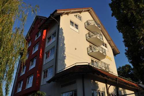 www.hotelkaiserstuhl.de