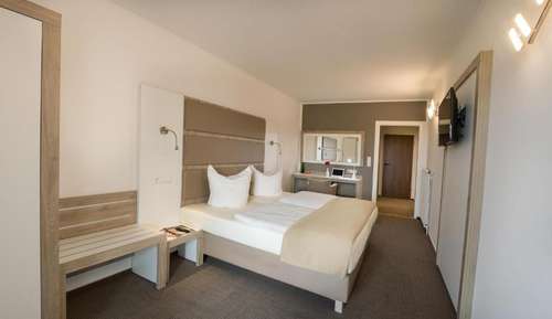 www.confourhotel.de