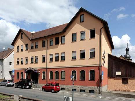 www.hotel-weingut-goger.de
