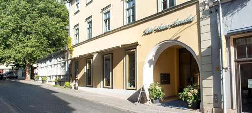 www.hotel-anna-amalia.de
