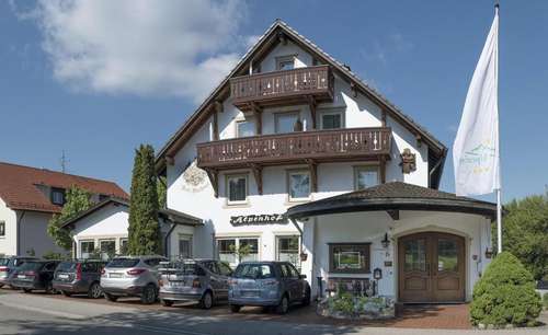 www.alpenhof-bw.de