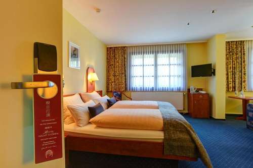 www.hotel-elbinsel.de