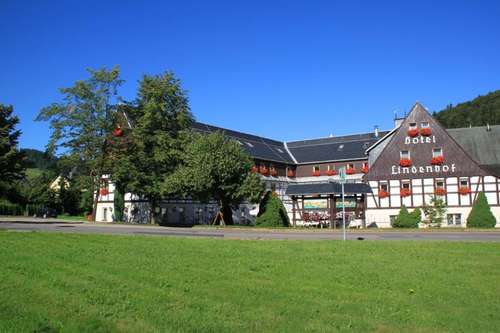 www.lindenhof-holzhau.de
