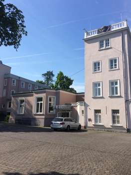 www.villavonsayn-rheinbreitbach.de