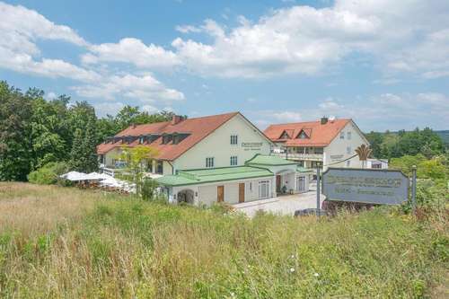 www.dreifluessehof.de
