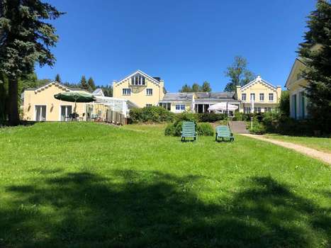 www.hotelquellenpark.de