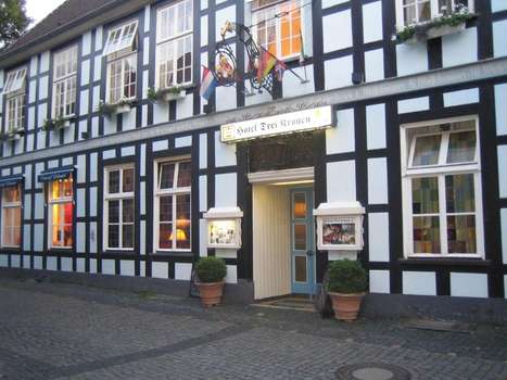 www.hoteldreikronen.de
