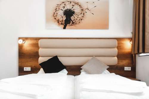 www.hotel-castle-rastatt.de