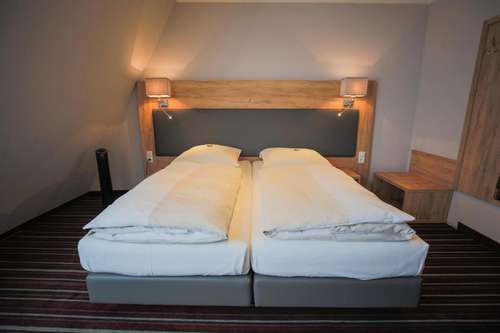 www.hotel-suederelbe.de
