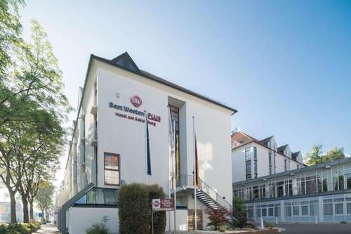 www.hotel-am-schlossberg.de