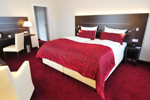 www.hotelrheingarten.com