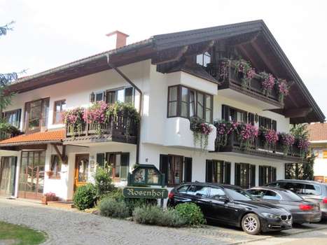 www.rosenhof-ruhpolding.com