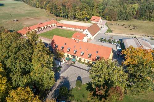 www.hotel-rittergut-osthoff.de