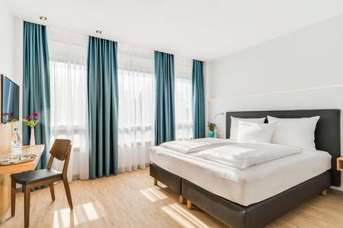 www.hotelapfelrot.de