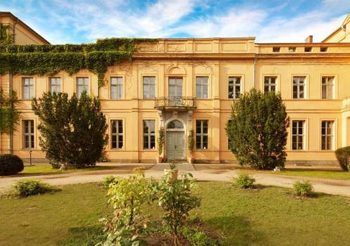www.schlossziethen.de