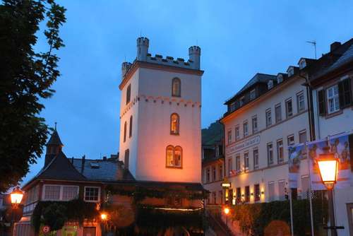 www.rhein-hotel-turm.de