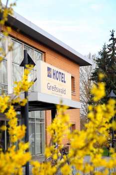 www.vchhotel-greifswald.de