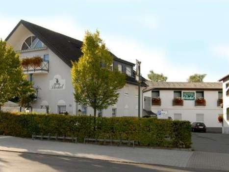 www.hotel-sterkel.de