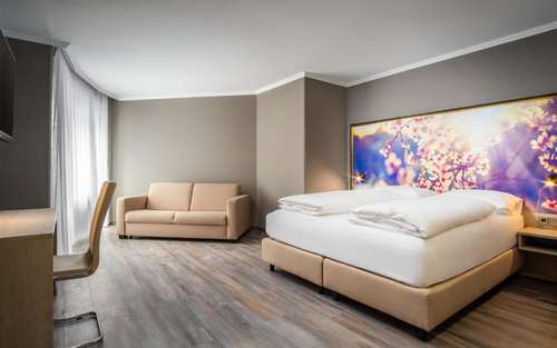 www.awa-hotel.com